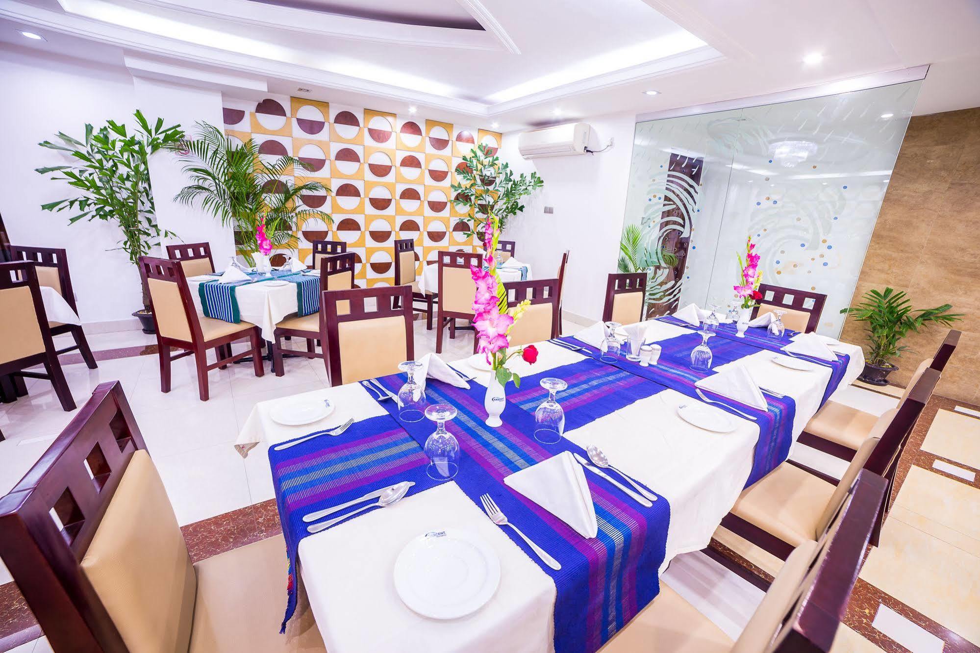 Nascent Gardenia Luxury Suites Дака Екстериор снимка